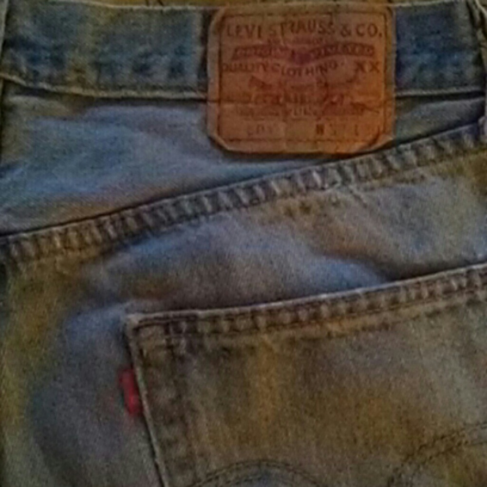 Levi's 501 Button Fly 3
